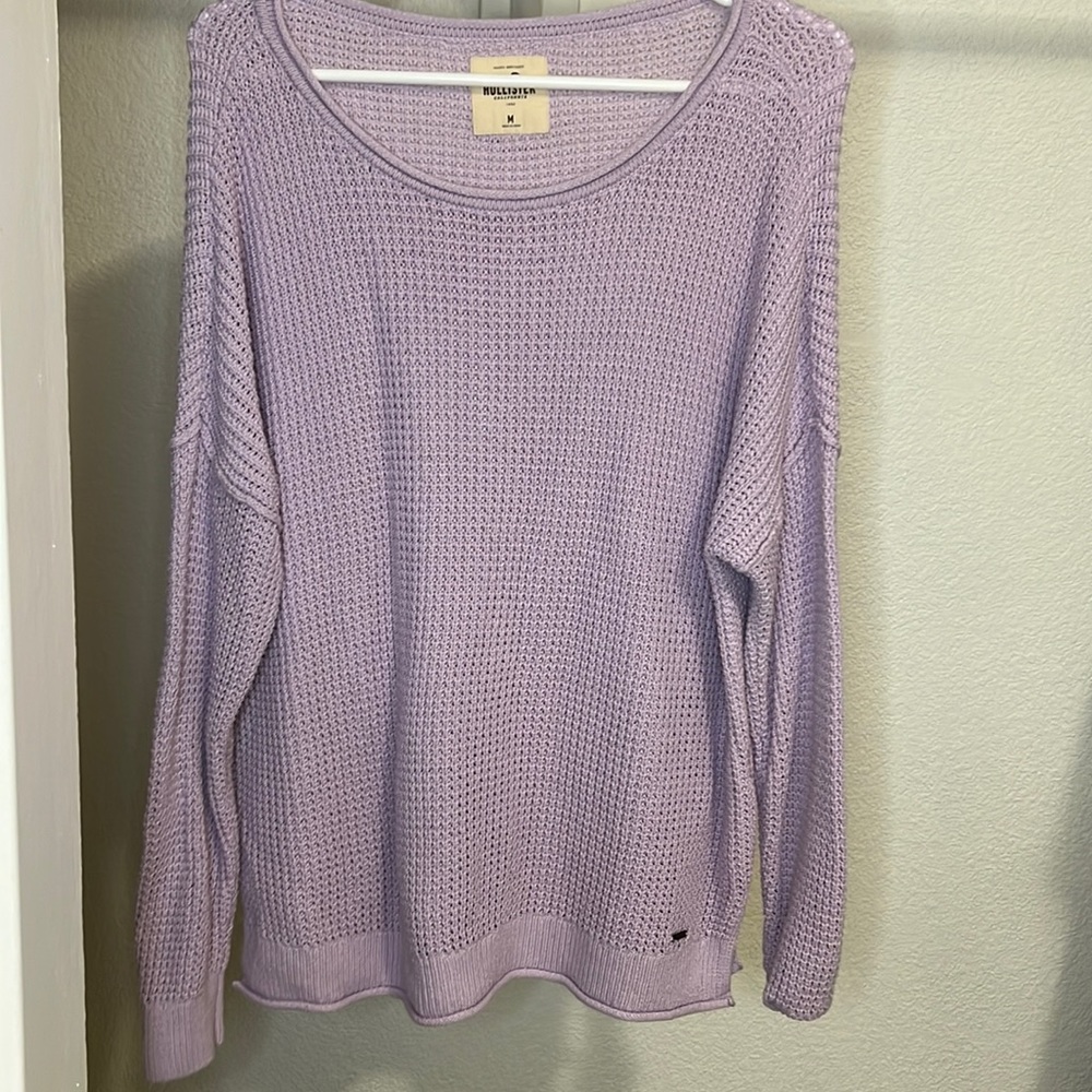Hollister sweater